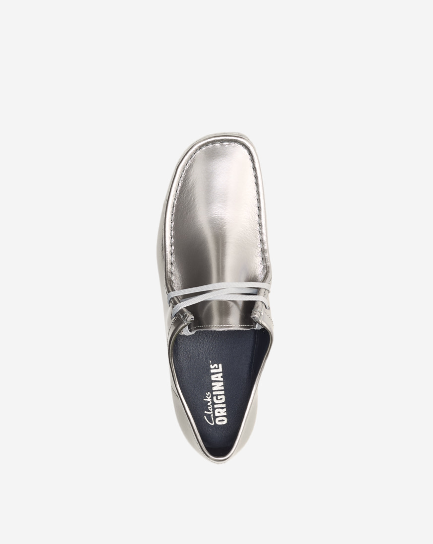 Shop Clarks Wallabee 2604 26186501 silver | SNIPES USA display picture 1