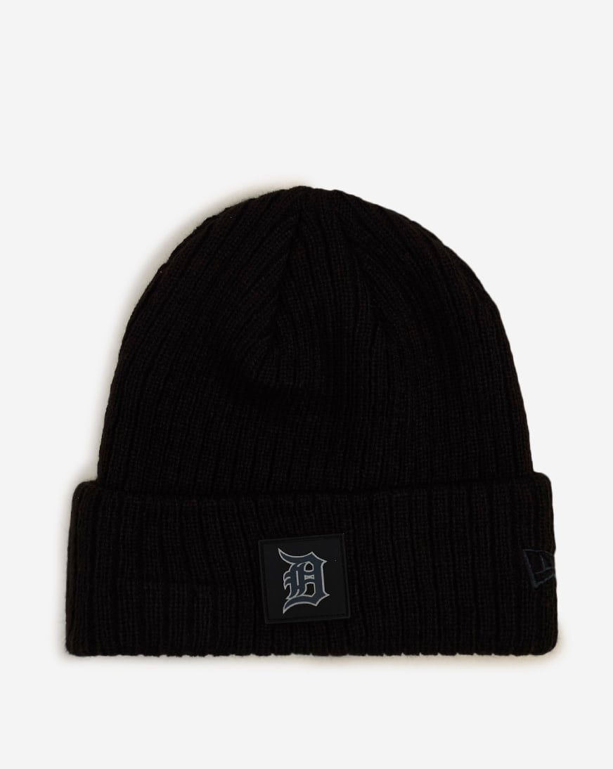 Shop New Era Detroit Tigers Rubberized Knit Beanie 60833852 black