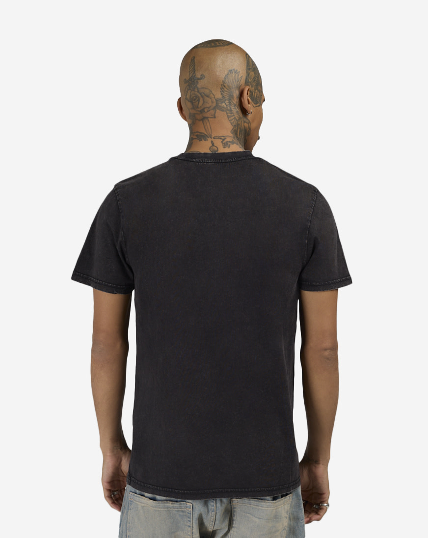 Shop Mister Tee Burning Heart Tee MTUS465A-US-03054 black | SNIPES USA