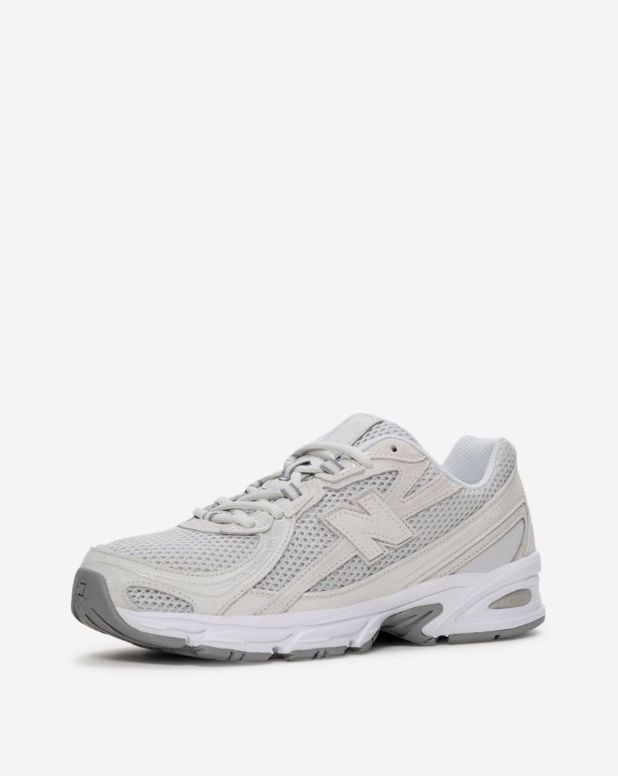 新品未使用　箱あり　New Balance 740 21cm New Balance 740 