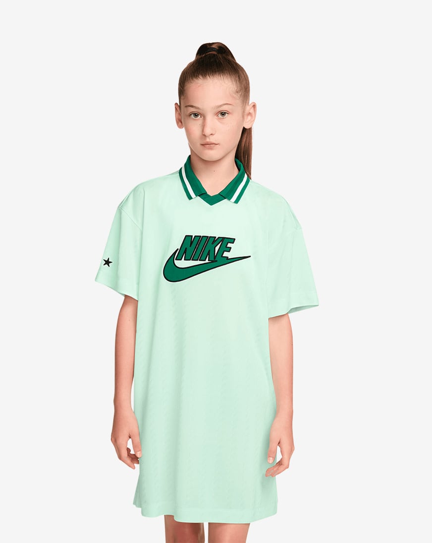 Shop Nike Big Kids' NSW Short-Sleeve Jersey Dress IF2323-394 green | SNIPES  USA