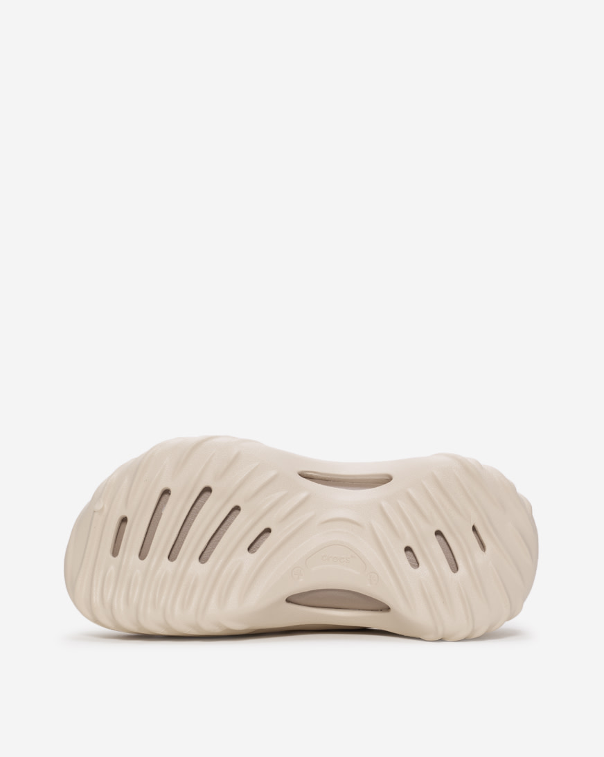 Shop Crocs Grade School Echo Wave 210251-0LLJ cream | SNIPES USA