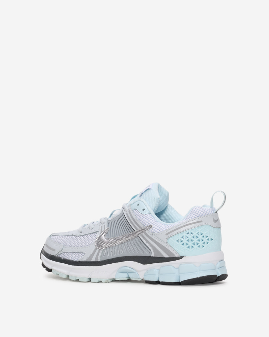 Shop Nike Big Kids' Zoom Vomero 5 HQ3255-043 white | SNIPES USA