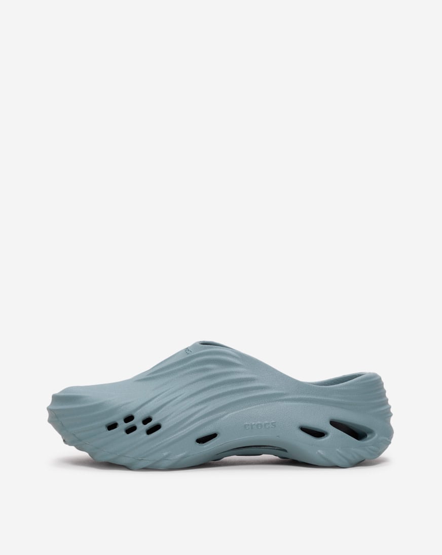 Shop Crocs Grade School Echo Wave 210251-3YOJ blue | SNIPES USA