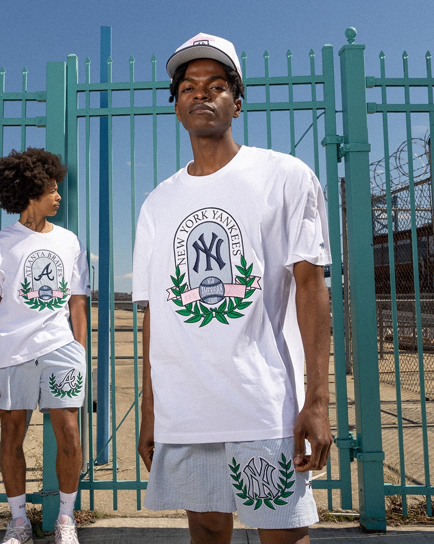 Shop PRO STANDARD New York Yankees Tee LNY1315492-WHT white