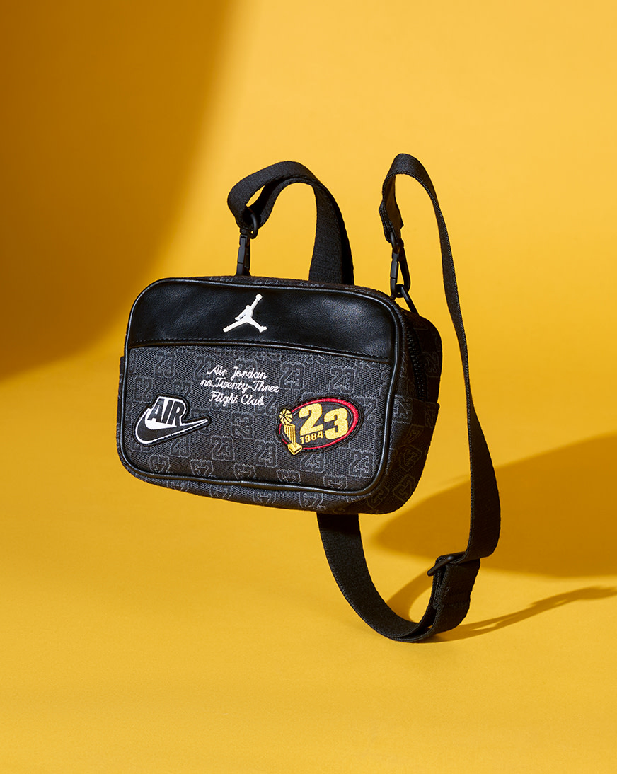 Shop Jordan JAM Monogram Camera Bag MA9159-023 black | SNIPES USA