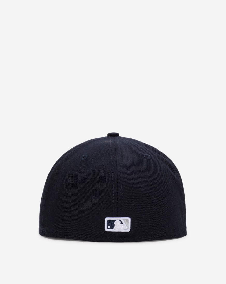 Shop New Era 59Fifty New York Yankees State Stitch Fitted