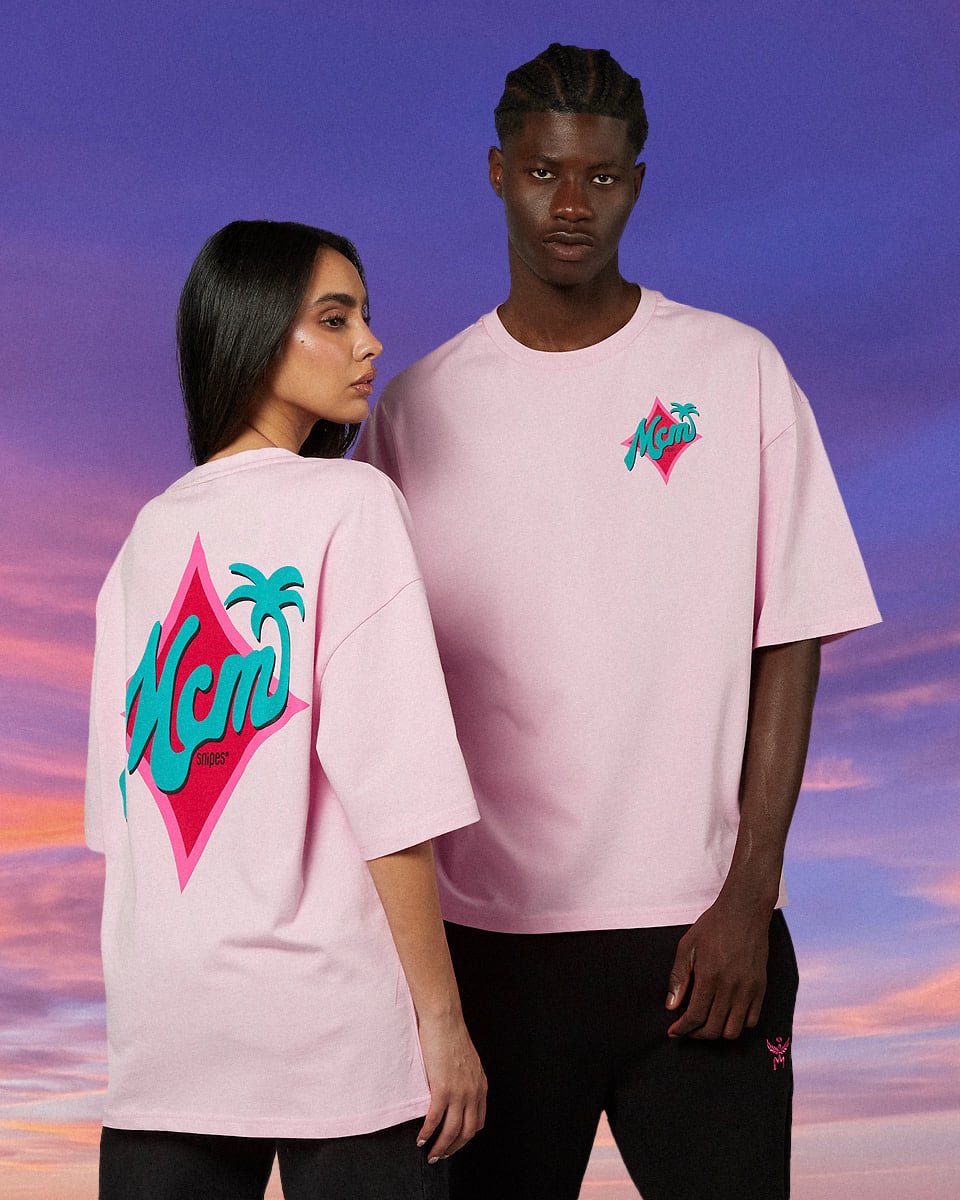 Shop MCM MCM x SNIPES Palm T-Shirt SFM252-002-3-ROS pink | SNIPES USA