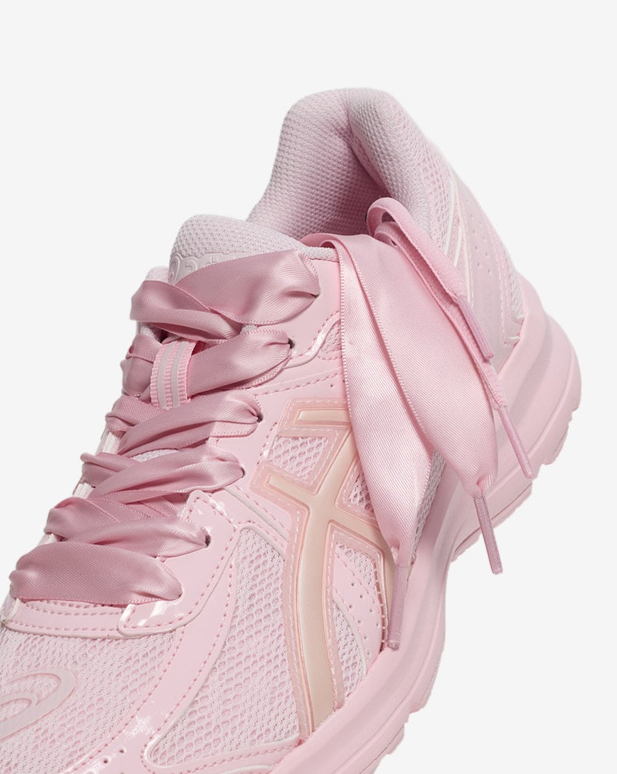 Shop Asics GEL-JOG 100S 1203B043-700 pink | SNIPES USA