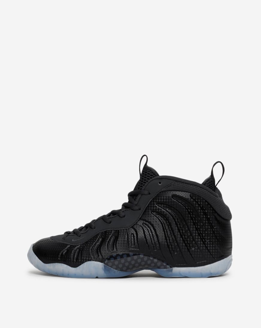 Shop Nike Big Kids' Little Posite One IQ7228-001 black | SNIPES USA
