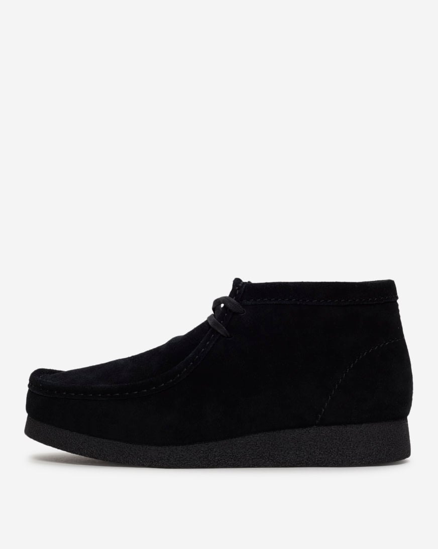 Shop Clarks Wallabee EVO Boot 26172823 black | SNIPES USA