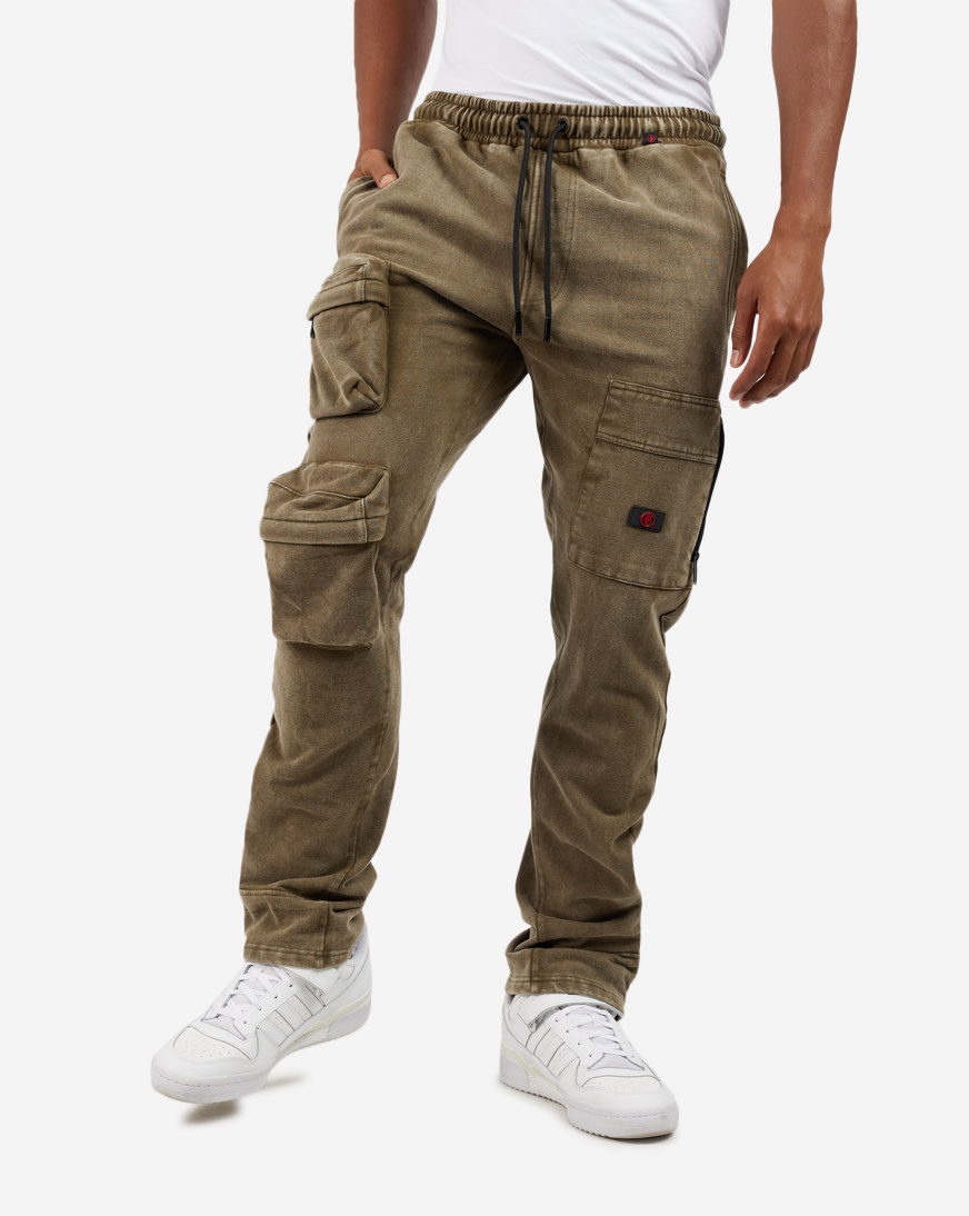 Shop Preme Semi Stacked Cargo Fleece Pants PRKB100-OLV green | SNIPES USA