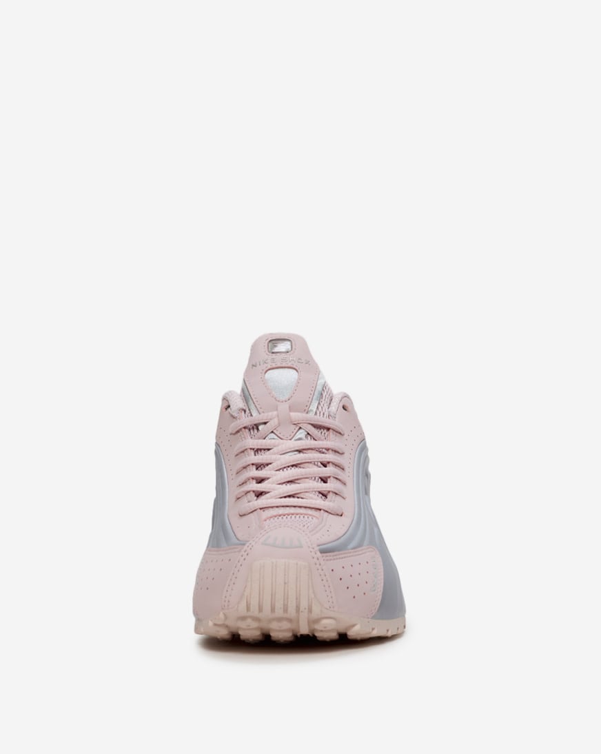 Shop Nike Shox R4 AR3565-600 pink | SNIPES USA