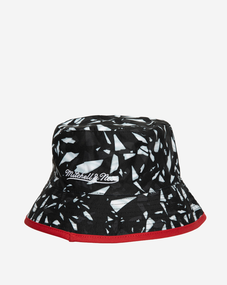 Shop Mitchell Ness New York Knicks NBA Big Face Bucket Hat