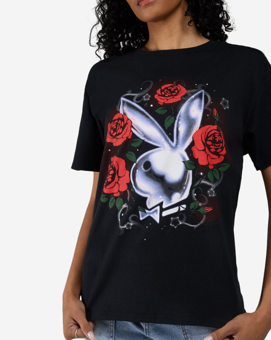 Shop Graphic Tees Playboy Bunny Roses Tee PBY153532 black | SNIPES USA