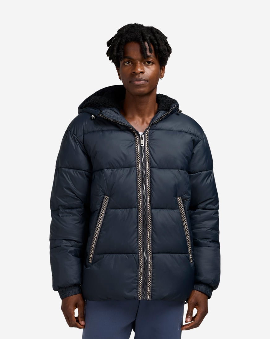 Shop UGG Xayden UGGbraid Puffer Jacket 1171452-BLK black | SNIPES USA