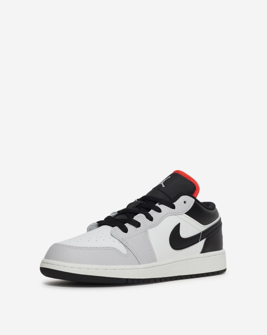 Shop Jordan Big Kids' Air Jordan 1 Low 553560-045 white | SNIPES USA