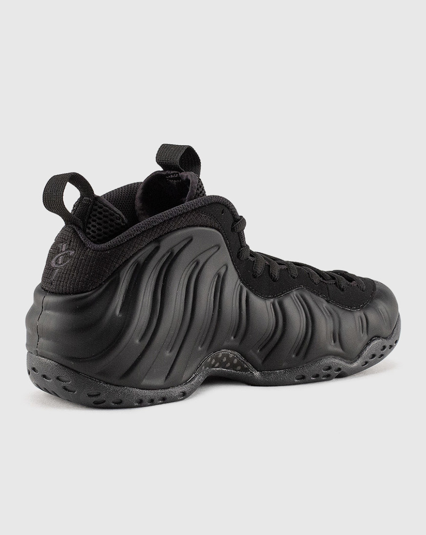 nike all black foams