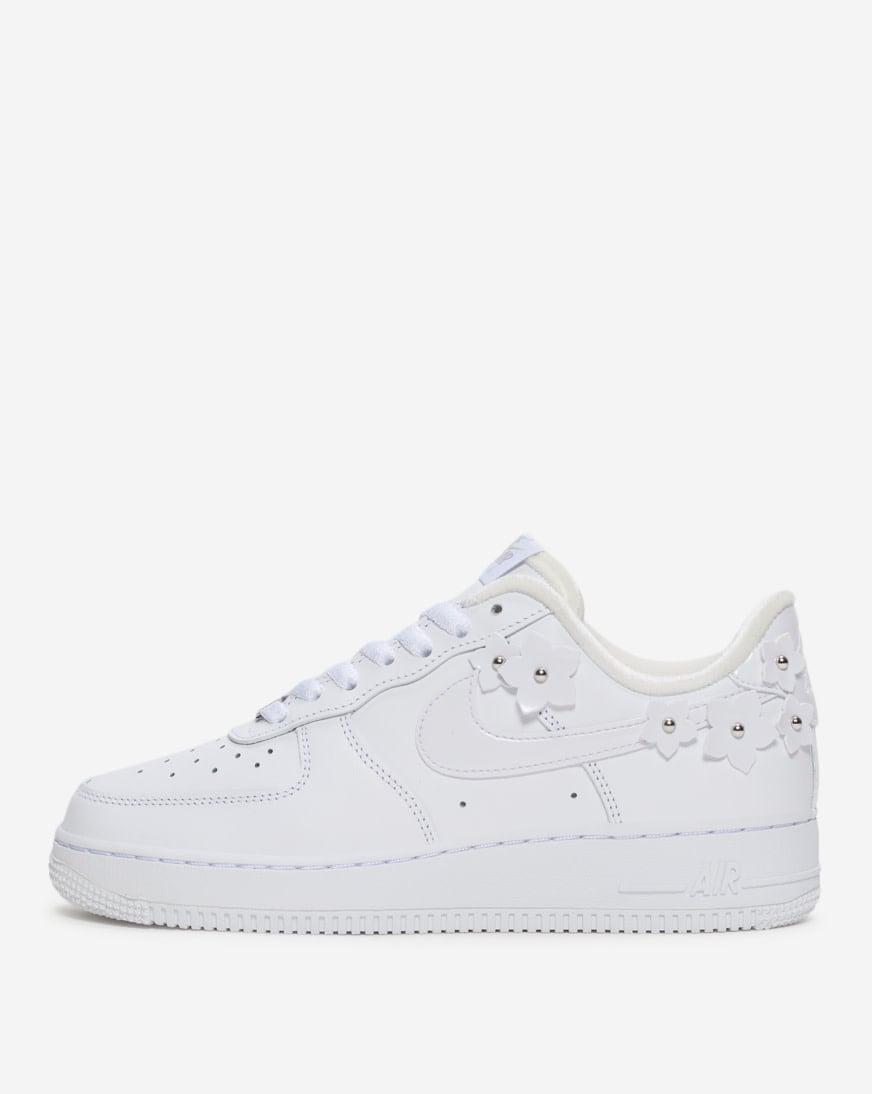 谷*斗様 NIKE Air Force 1 25cm Shop Nike Air Force 1 '07 IR8637-100 white | SNIPES USA