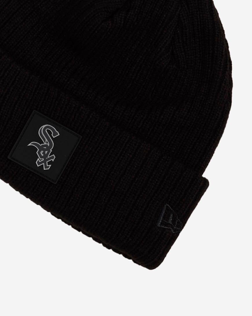 Shop New Era Chicago White Sox Rubberized Knit Beanie 60833853