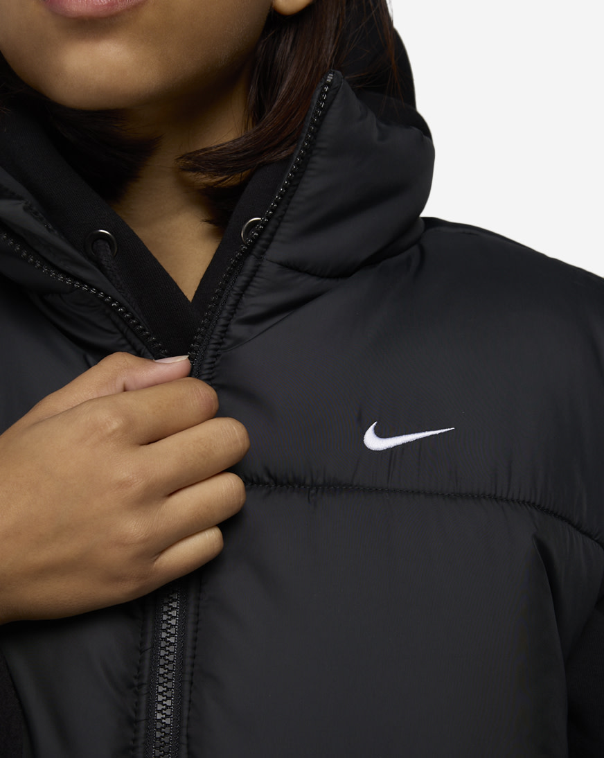 Shop Nike NSW Classic Puffer Therma-FIT Loose Vest FZ5922-010