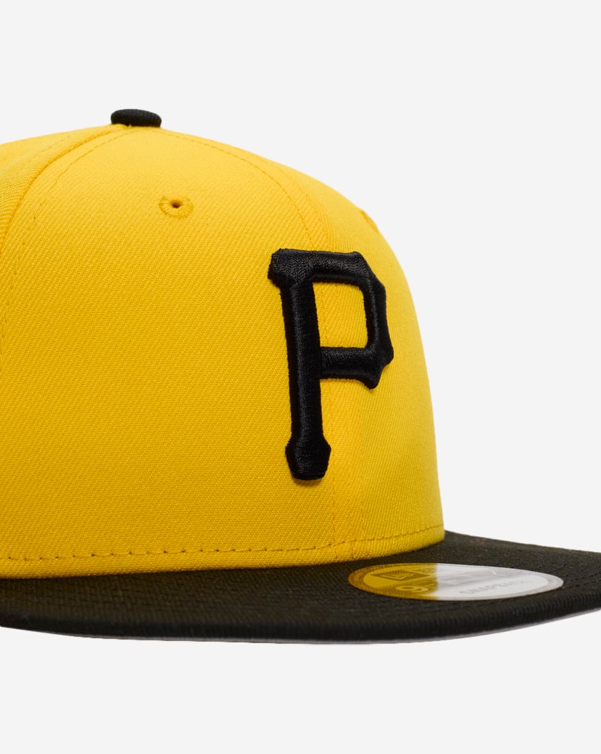 Shop New Era 9Fifty Pittsburgh Pirates Evergreen Snapback Hat