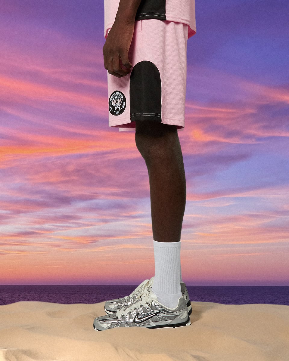 Shop MCM MCM x SNIPES Soccer Shorts SFM252-012-1-ROS pink | SNIPES USA
