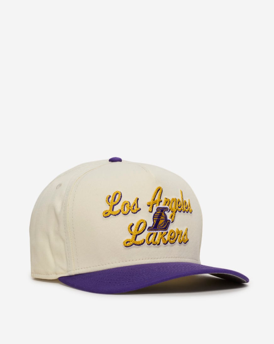 Shop New Era 9Fifty Los Angeles Lakers Chainstitch Snapback Hat