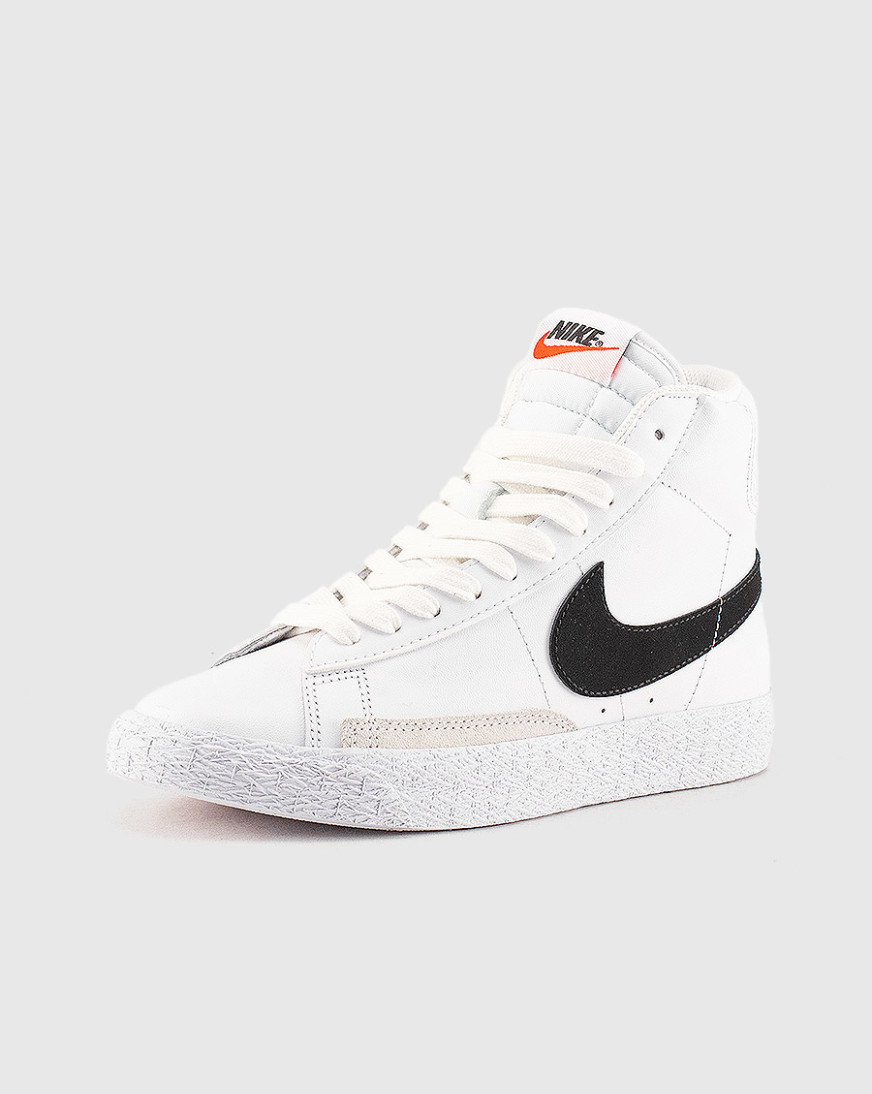 snipes nike blazer 77