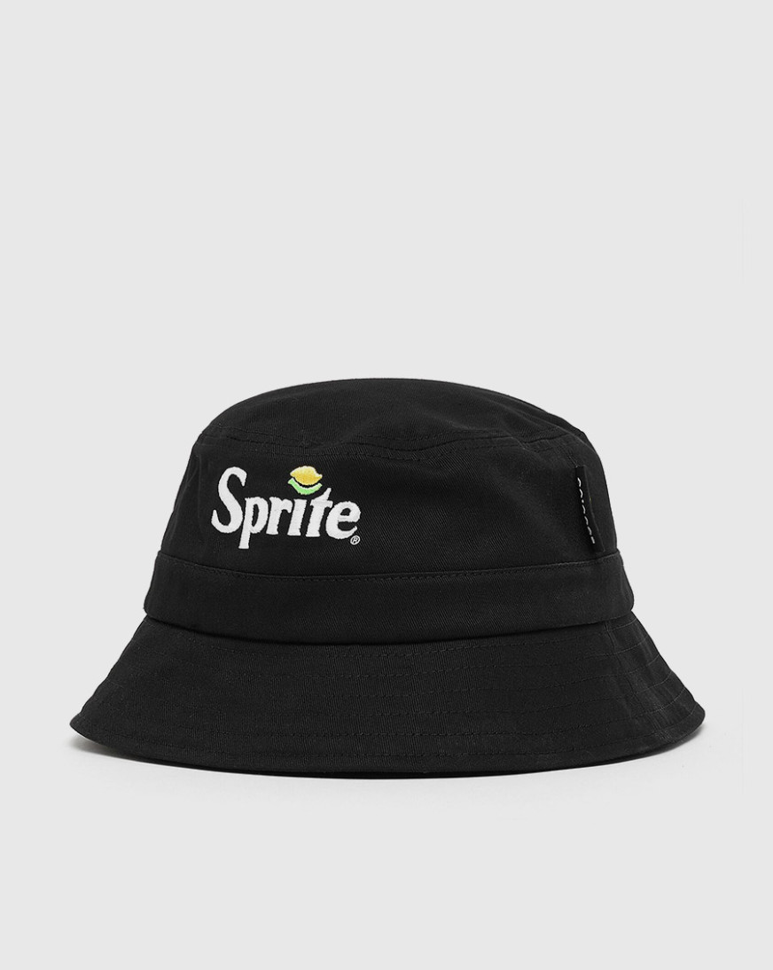 NEW ERA×Ameri LOGO TAPE BUCKET HAT/BLACK NEW ERA×Ameri LOGO TAPE BUCKET HAT 黒