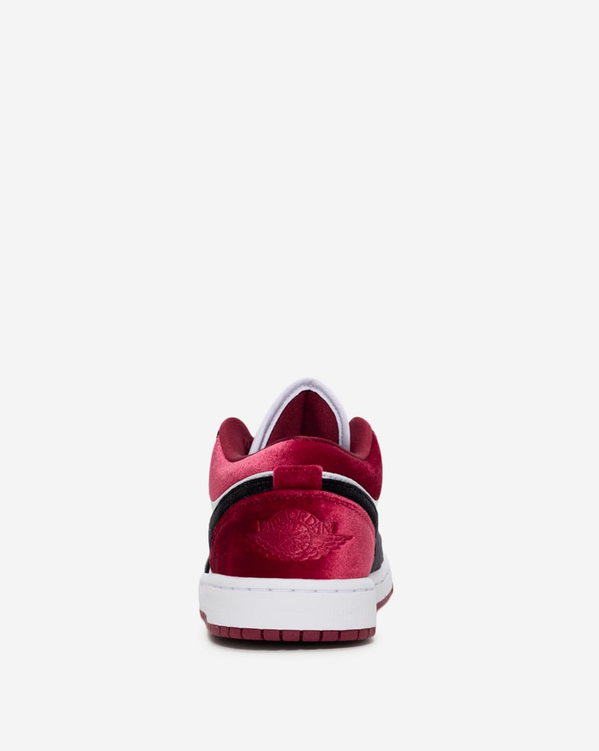 Shop Jordan Air Jordan 1 Low SE FZ3242-001 black | SNIPES USA