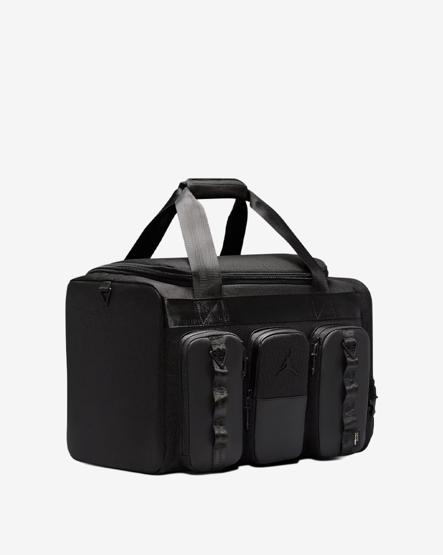 Shop Jordan Collectors Sports Bag MA9181-023 black | SNIPES USA