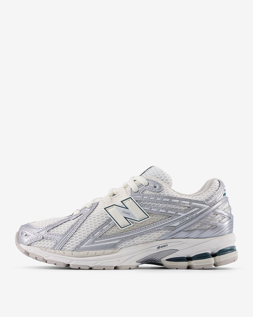 ★早期完売★ニューバランス★Unisex Sneakers M1906REE★1906R Shop New Balance 1906R M1906REE grey | SNIPES USA