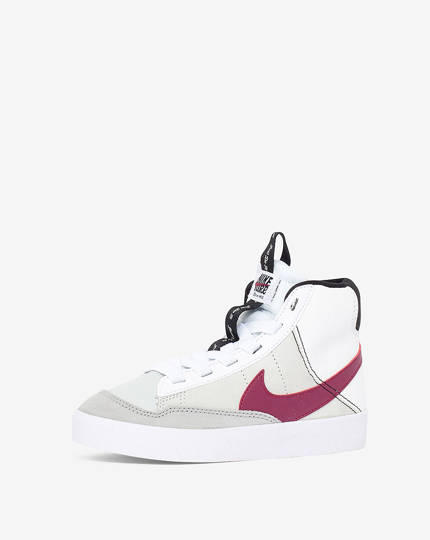 nike blazer mid snipes