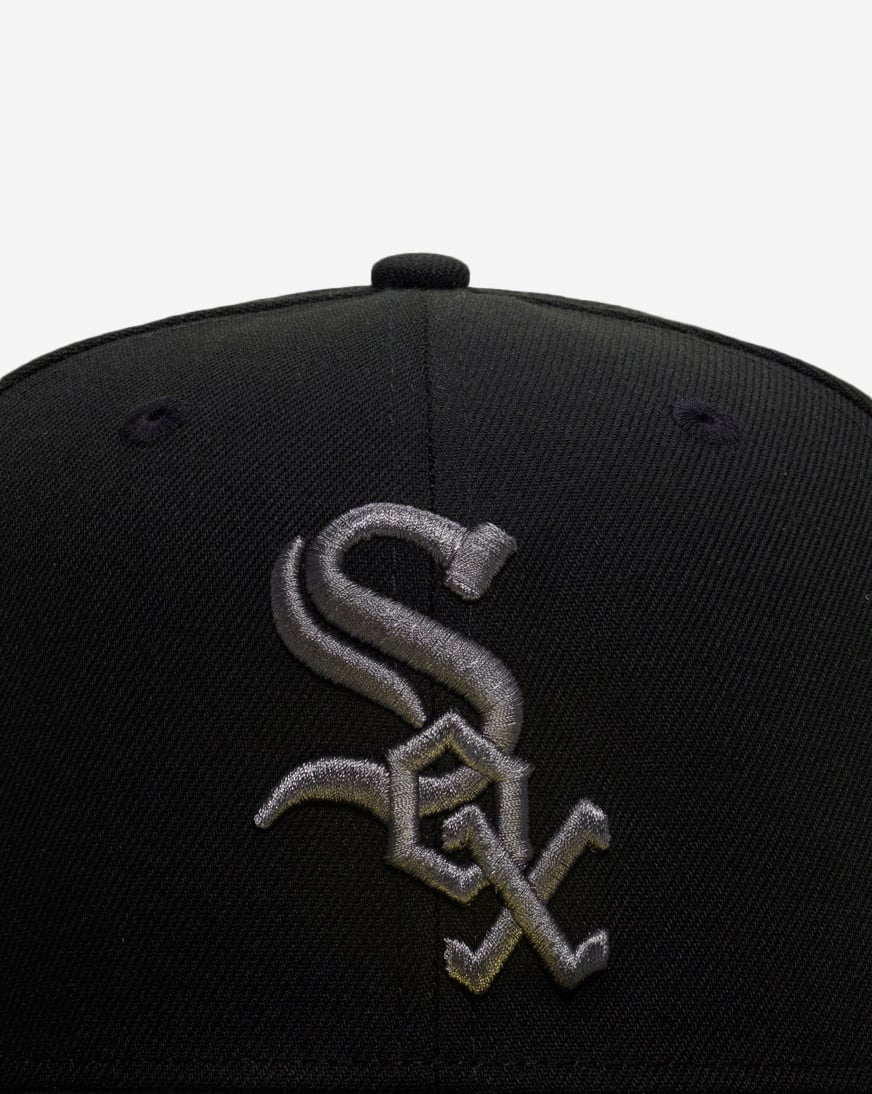 Shop New Era 59Fifty Chicago White Sox Core Fitted Hat 71032186