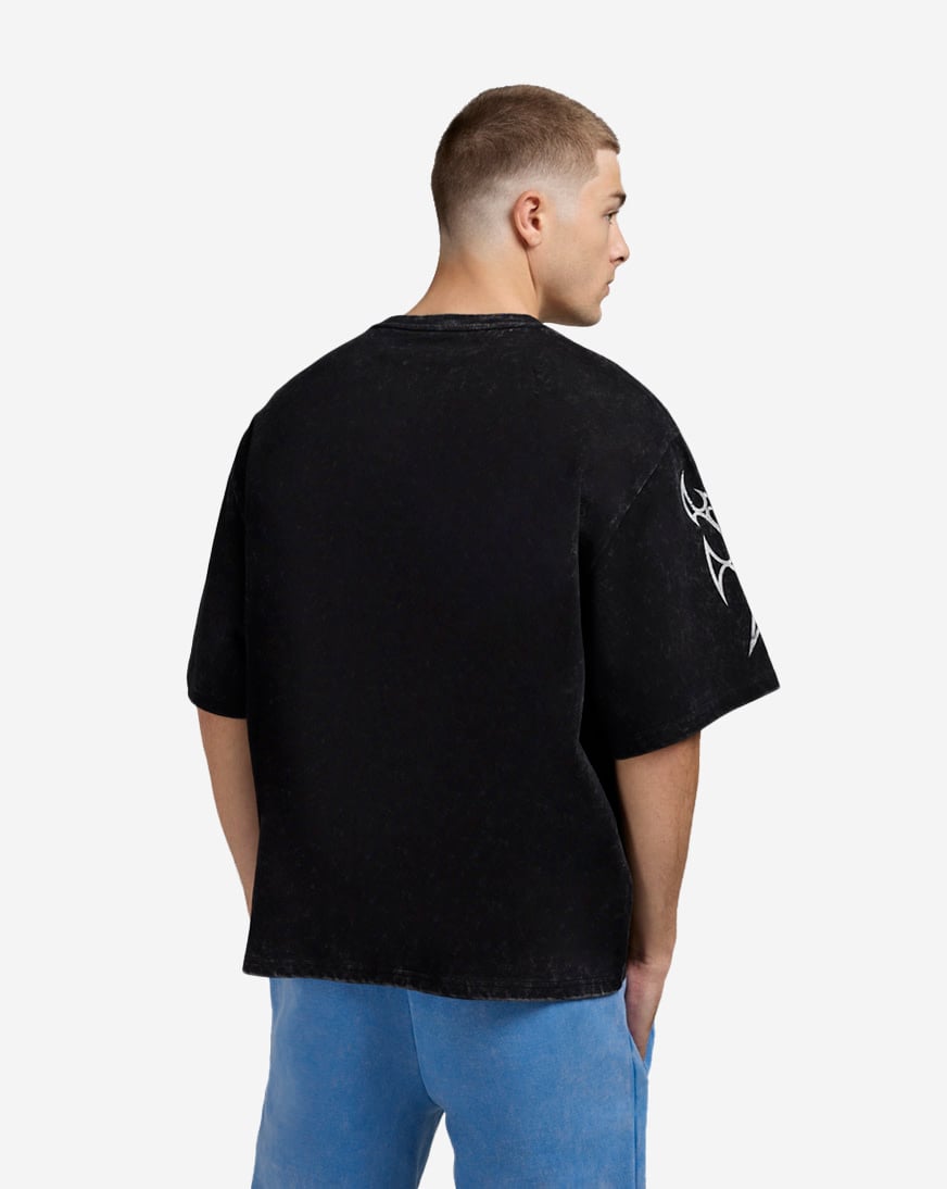 Shop Smoke Rise Eternity Tee KT25677SNZ-BLK black | SNIPES USA