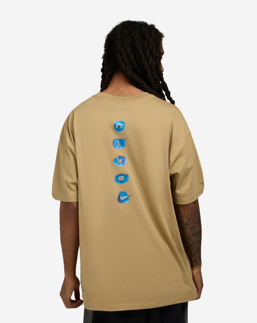 ★ Nike★ Sportswear Athletics T-shirt M Parachute Beige Sa Nike NSW Premium Essentials Men's T-Shirt 'Parachute Beige