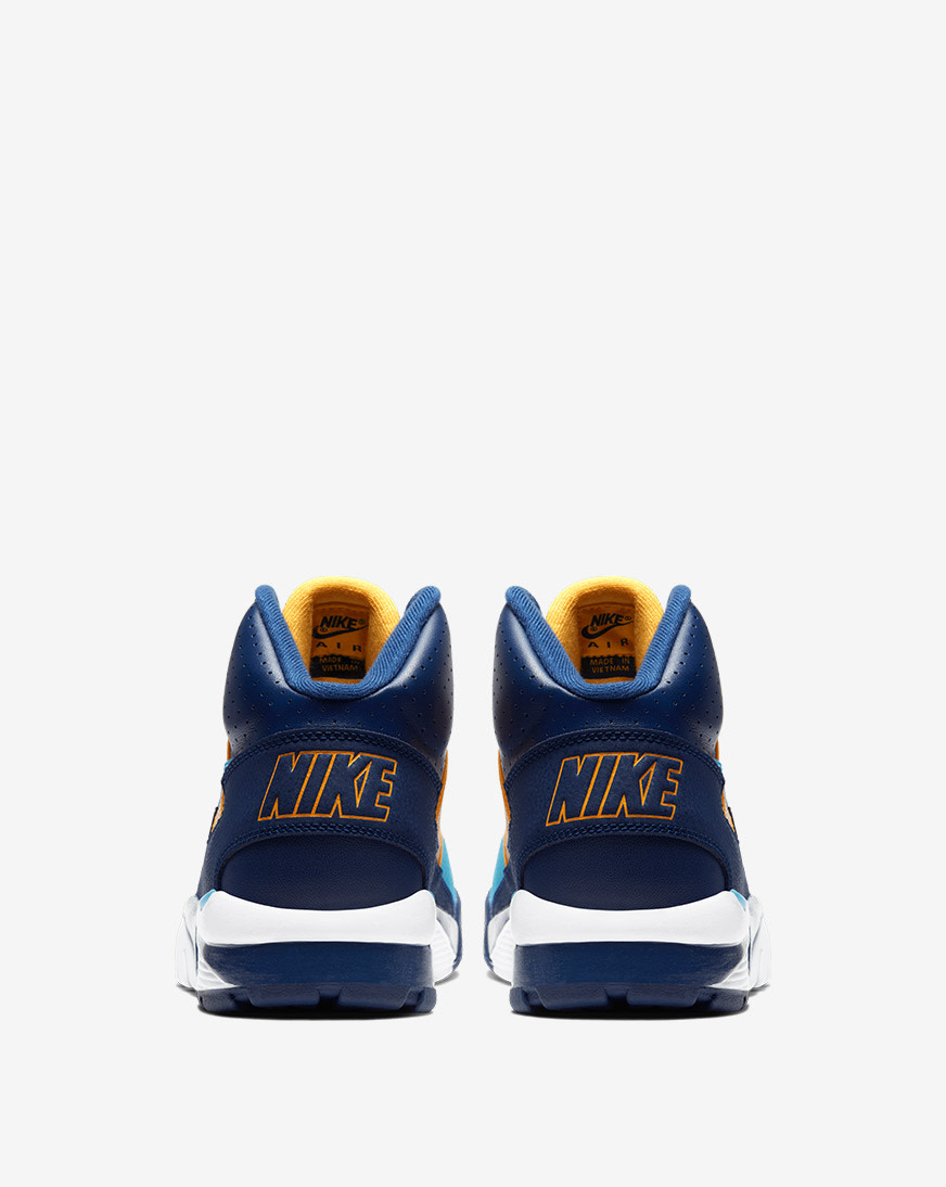nike_cw6023-400_04.jpg