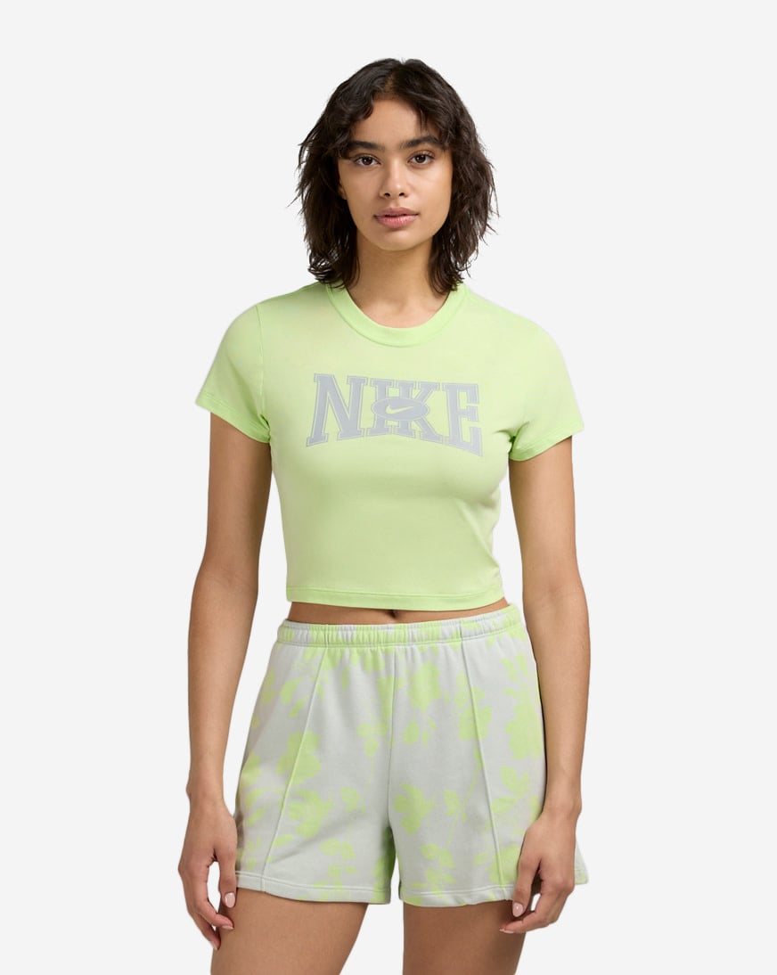 ★ Nike★ Sportswear Slim Crop T-shirt W Sale HQ1710133 HQ1 Nike Sportswear Women's Slim Cropped T-Shirt. Nike.com