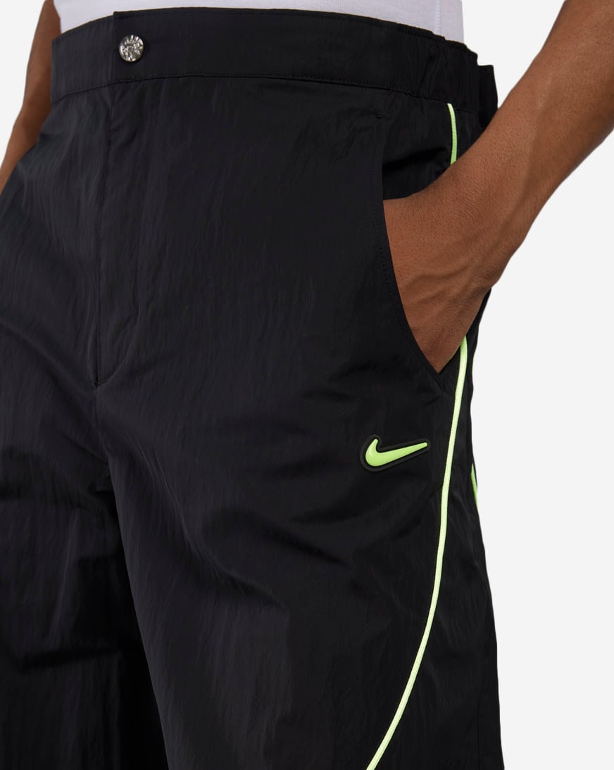 Shop Nike Project F.R.O.G. Tobi Pants II2469-010 black | SNIPES USA