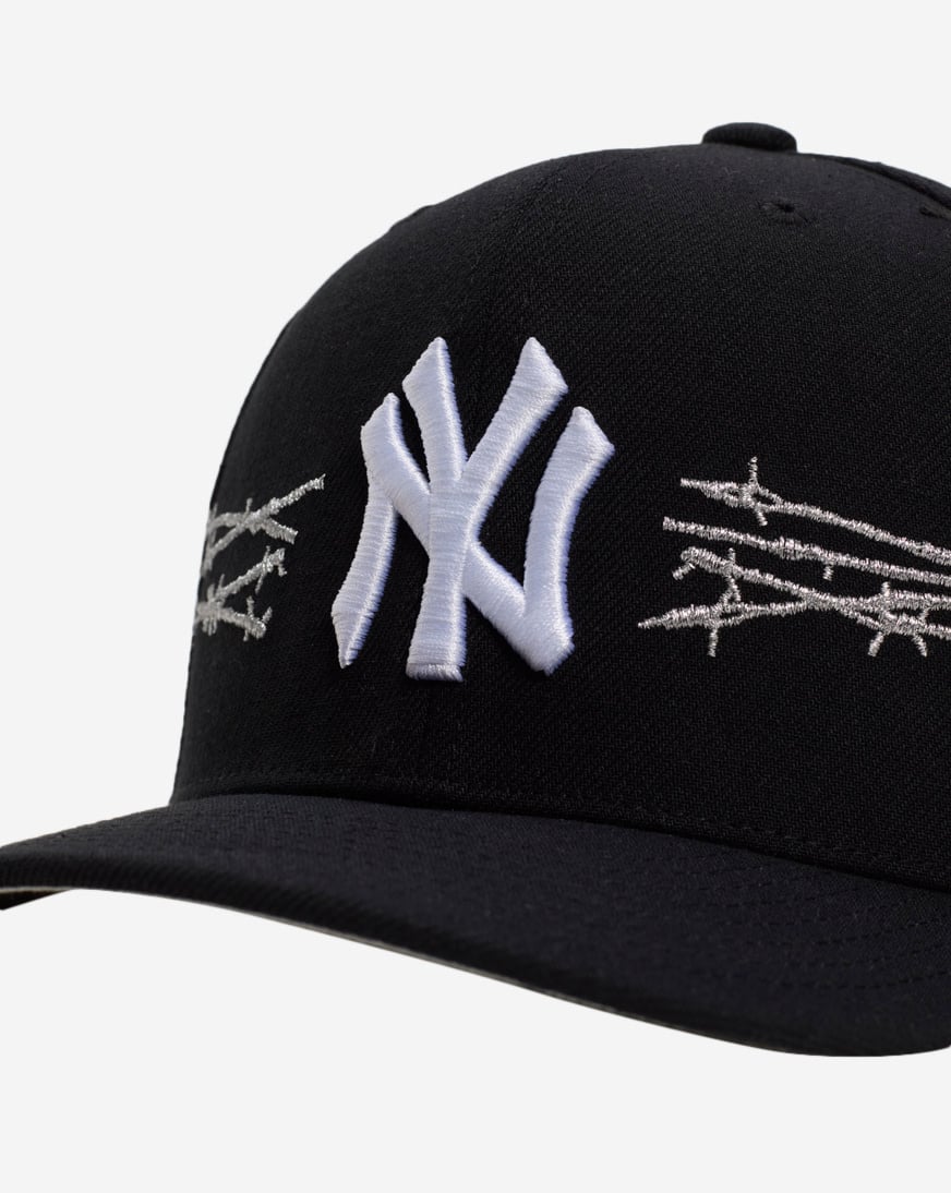 Shop Mitchell Ness New York Yankees Pro Pinch Barbwire