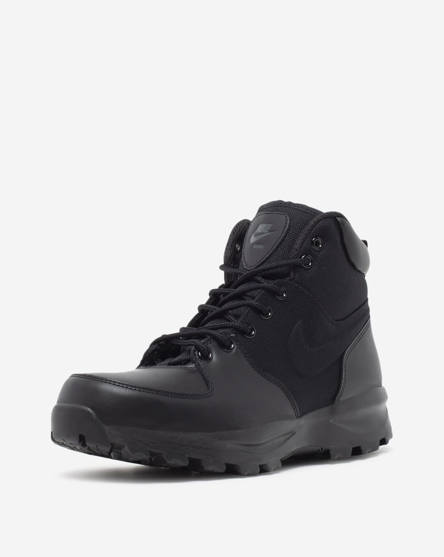 nike manoa boots black