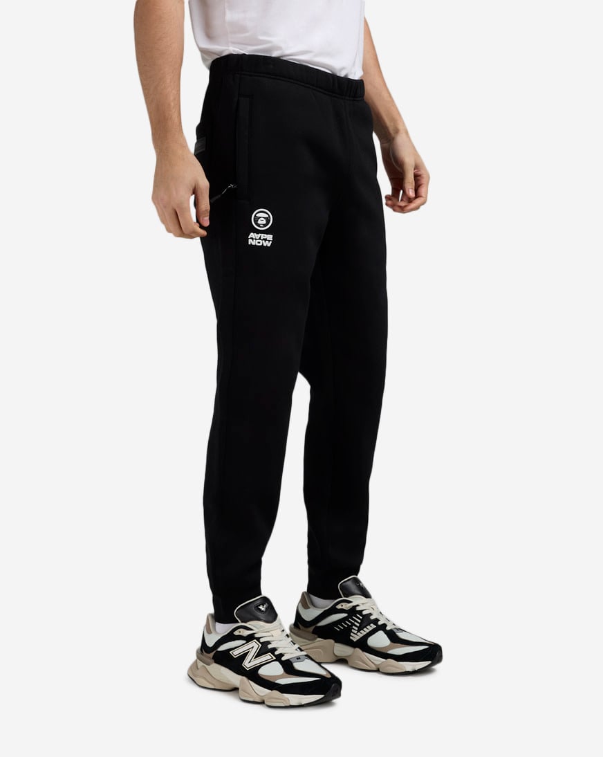 Shop AAPE Fleece Sweatpants AAPPTMB626XXN-BKX black | SNIPES USA