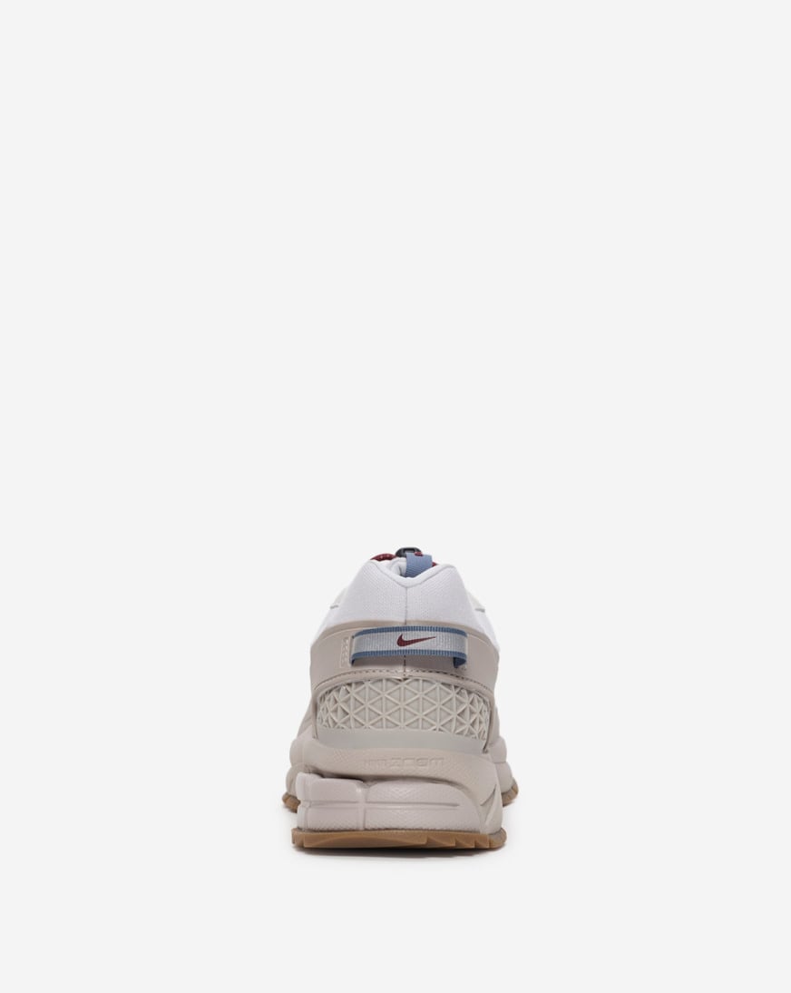 スニーカー Nike SNEAKER (HV4294) Shop Nike Vomero Roam HV4294-009 grey | SNIPES USA