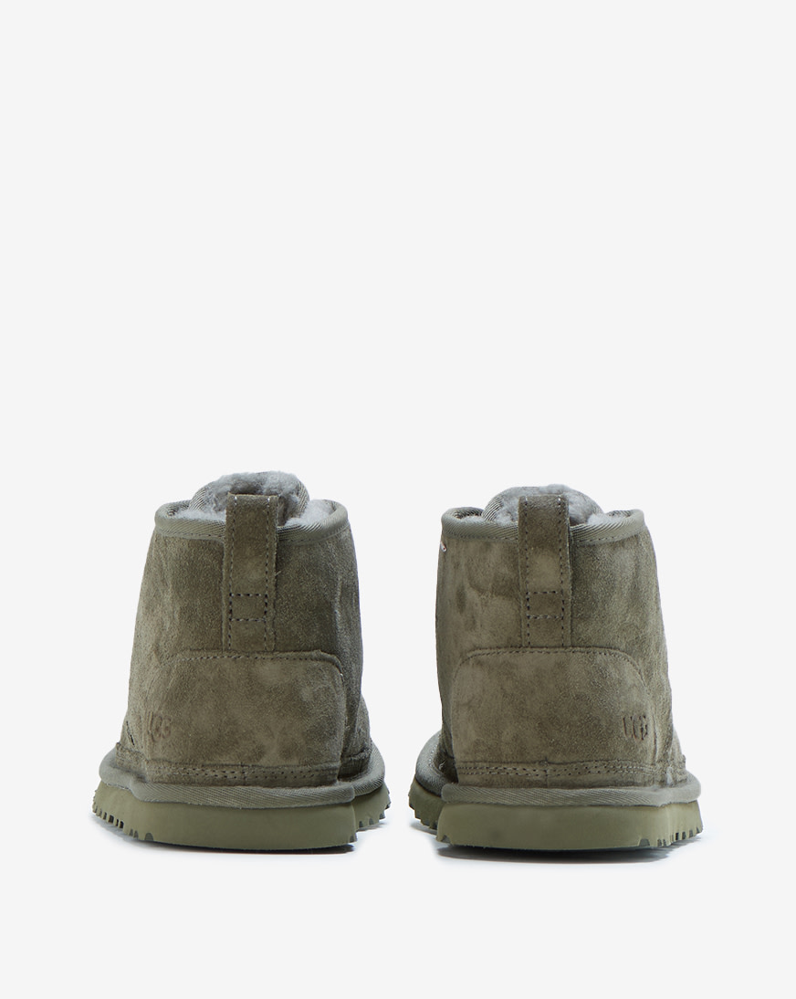 Shop UGG Neumel Chukka Boots 1094269-BTOL green | SNIPES USA display picture 1