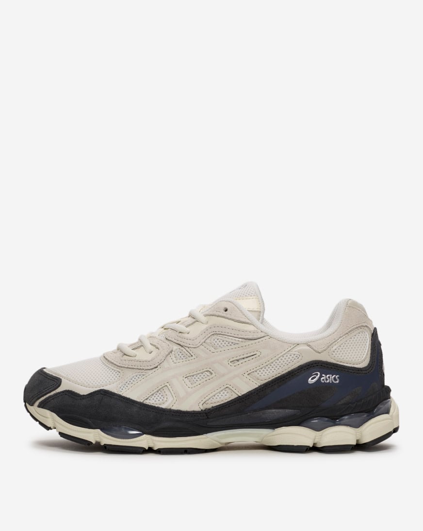asics_1203a383-111_01.jpg