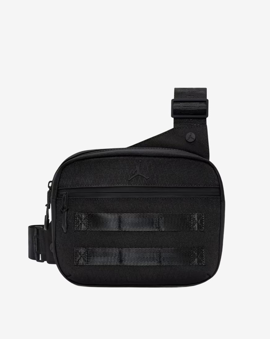 Shop Jordan Collectors Mini Messenger Bag MA9179-023 black
