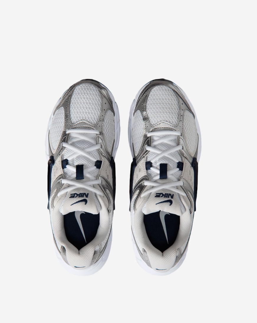 ❤︎ nao715 ❤︎ Shop Nike V5 RNR IO7390-095 silver | SNIPES USA