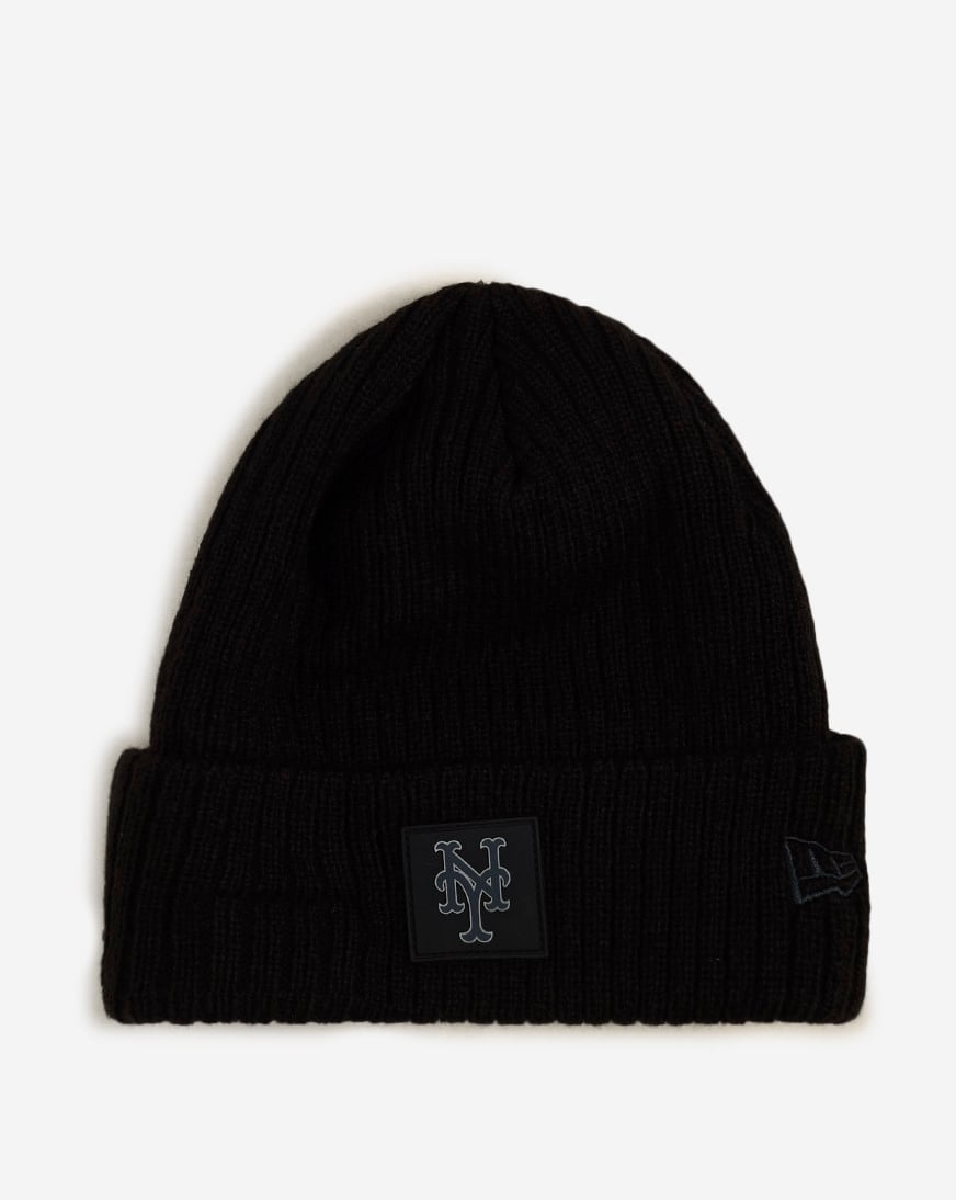 Shop New Era New York Mets Rubberized Knit Beanie 60833849 black