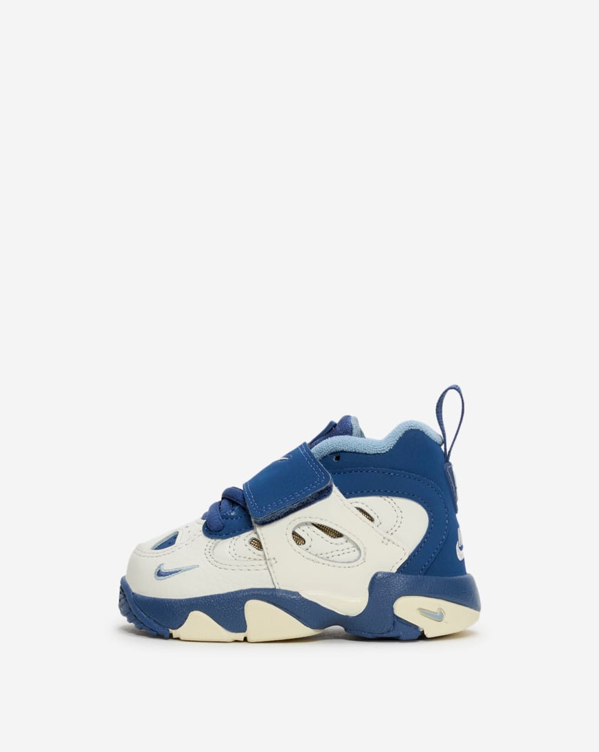 Shop Nike Toddler Air Diamond Turf II IR4725-100 white | SNIPES USA